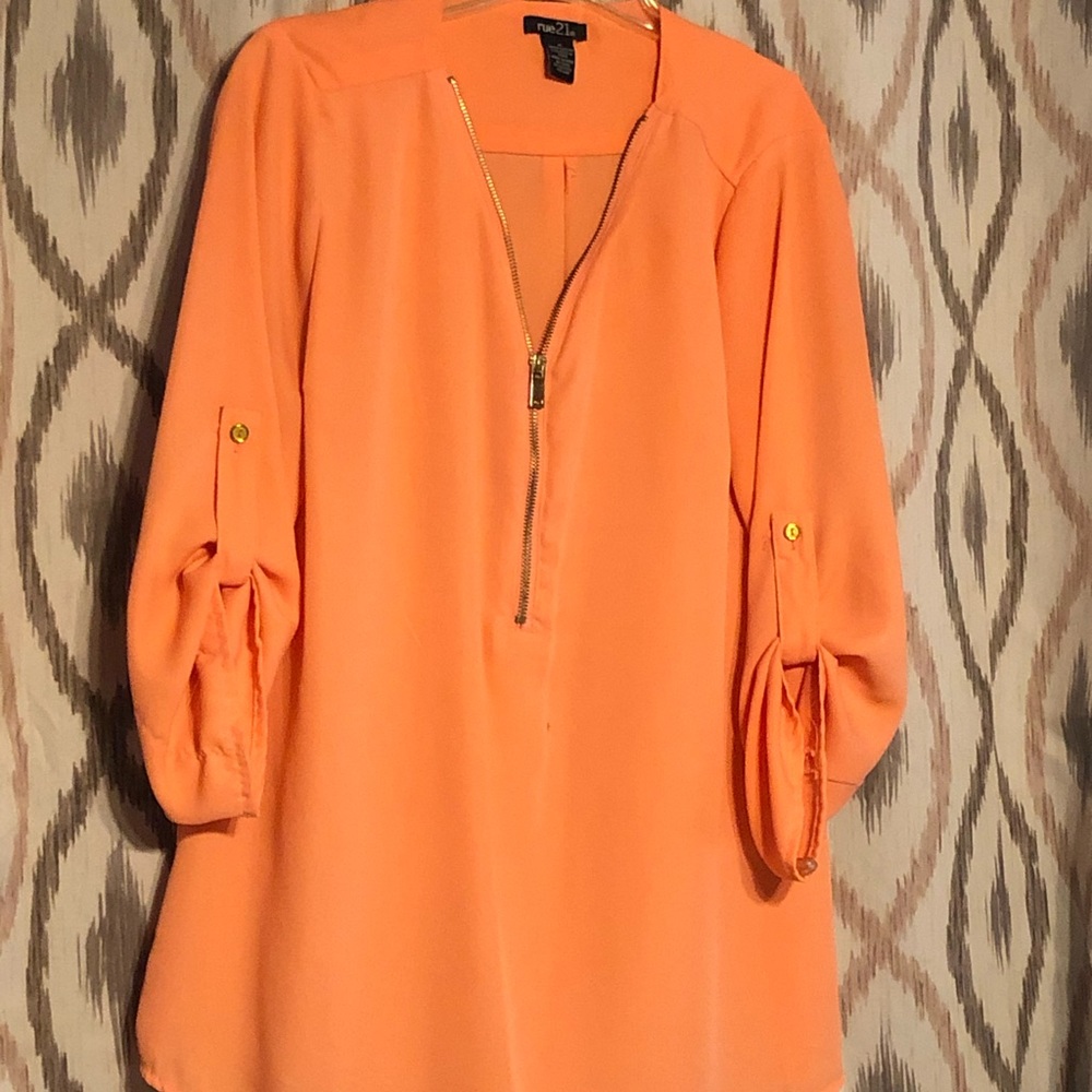 Women’s blouse